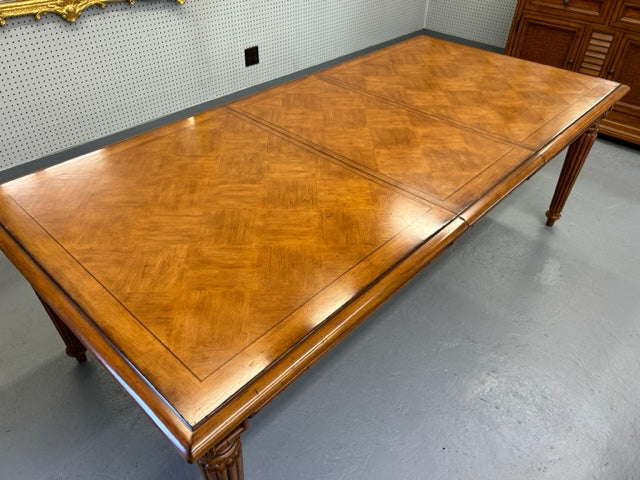 Thomasville Dining Table with Leaves – Kofski Antiques