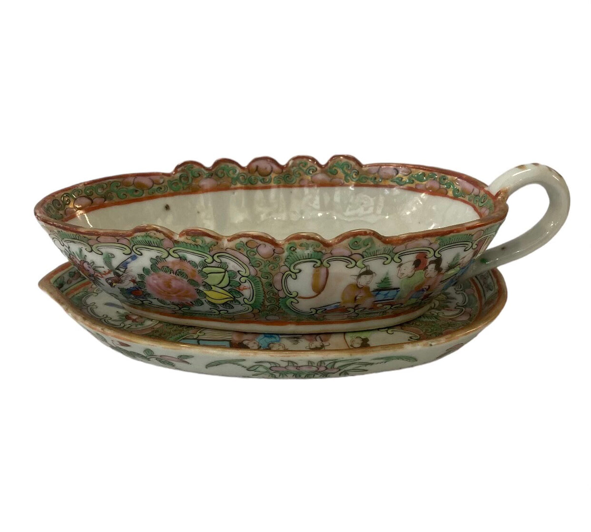 Rose Medallion Sauce Boat & Undertray