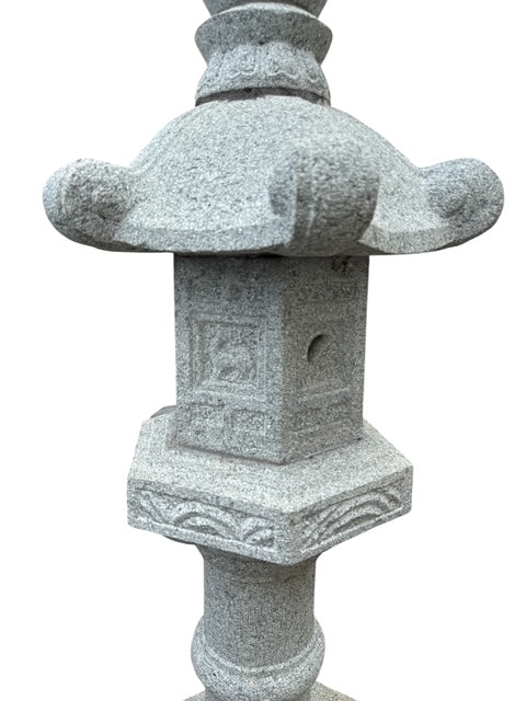 Japanese style Kasuga Cast Stone Lantern