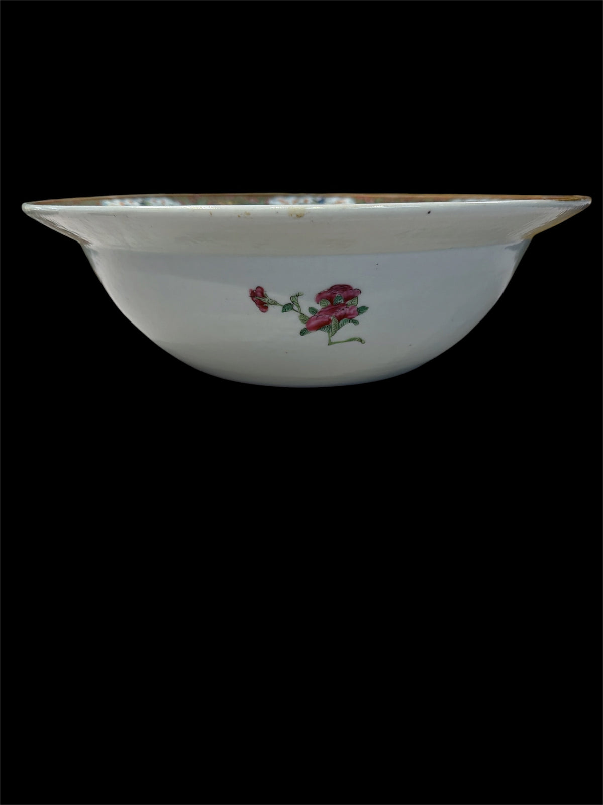 Rose Medallion Center Bowl