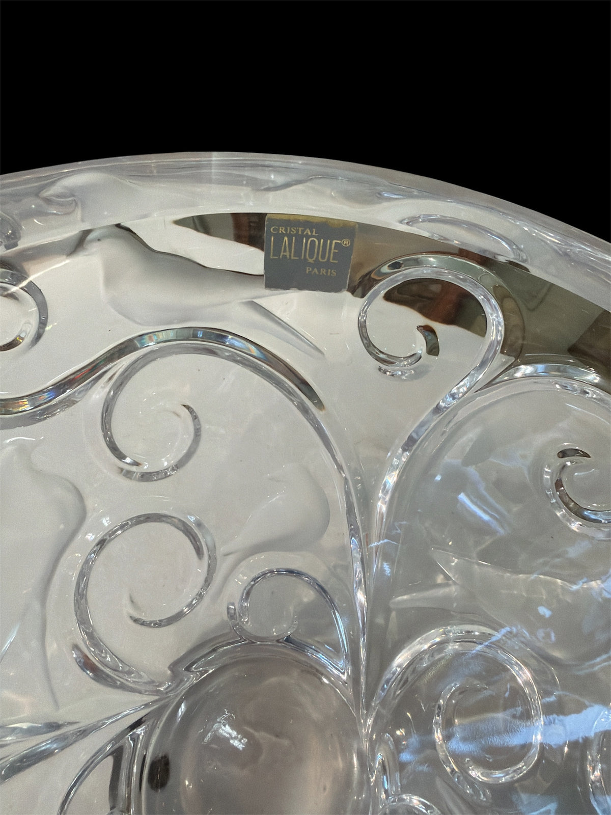 Lalique 'Verone' Crystal Centerpiece Bowl
