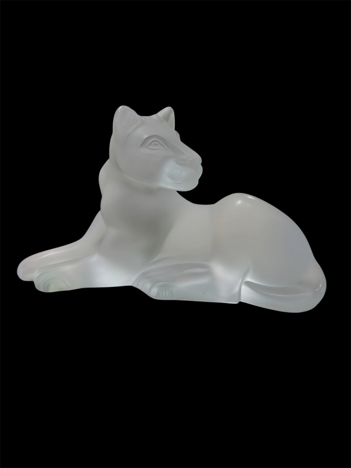 Lalique Crystal 'Simba' Lion Figurine