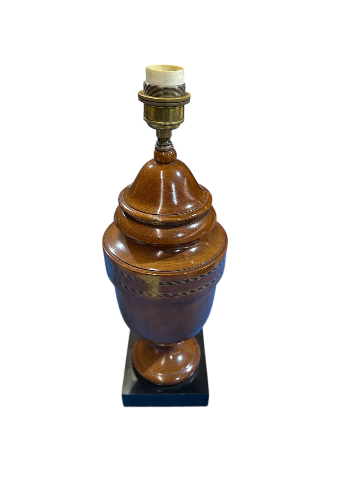 Wood Urn Lamp