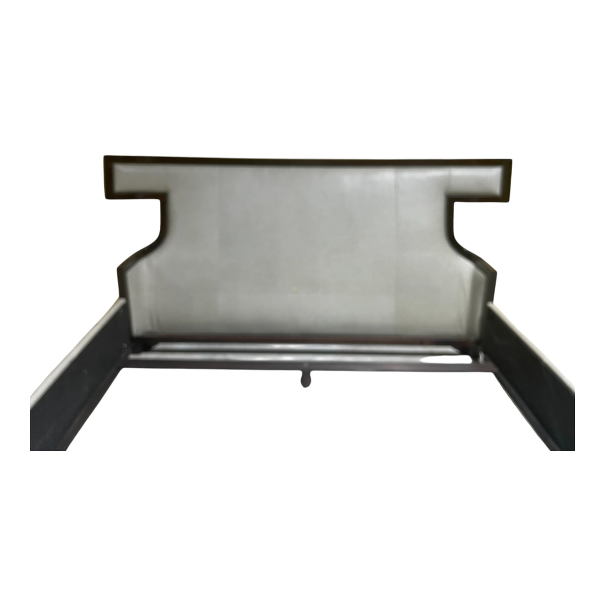 Eastern Baker Thomas Pheasant Luxe King Size Bed in Shagreen Leather