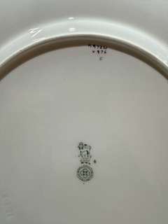 Royal Doulton Imari V976/Also Called 'Persian Spray'