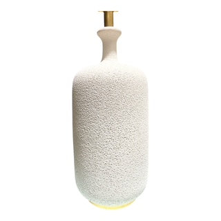 White Modern Form Glazed Finish Lamp