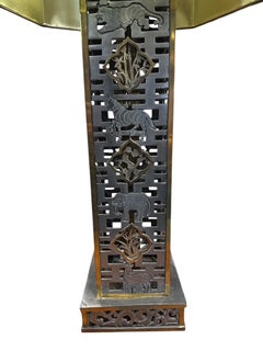 Metal Animal Figure Lamp With Brass Metal Edge Paper Shade