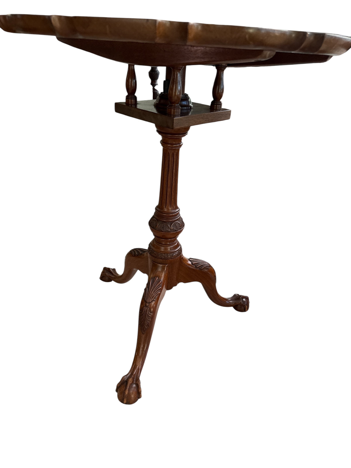 Small Mahogany Pie Crust Table