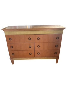 Chest/Dresser With Six Drawers