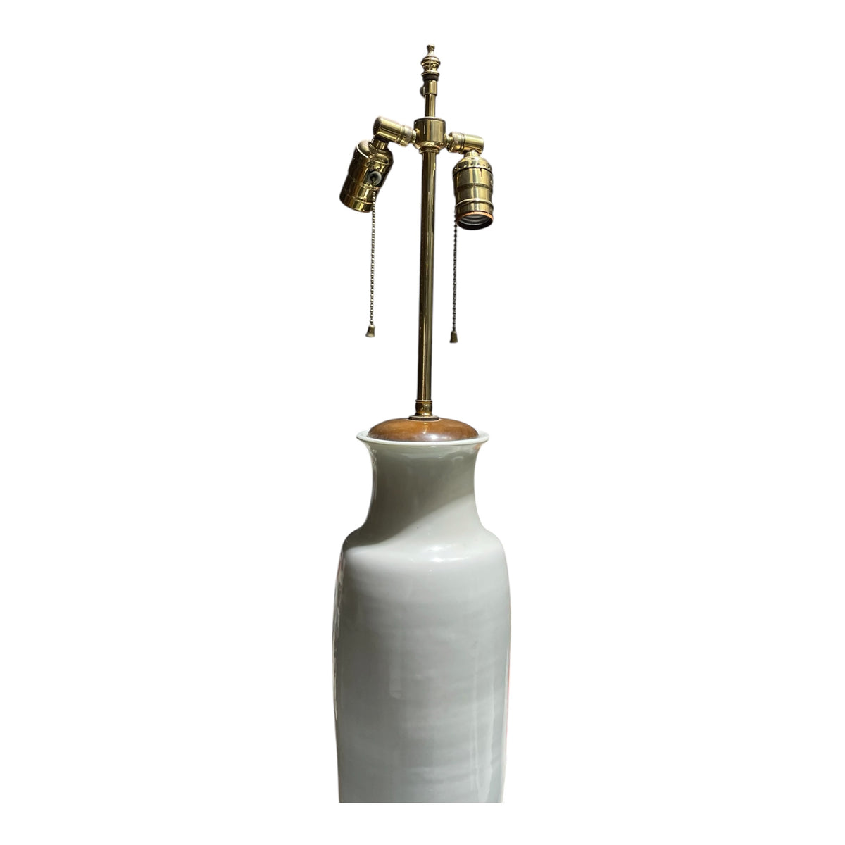 Chin de Blanc Cylinder Lamp Woodo Base