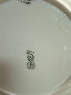 Dinner Plates by Royal Doulton