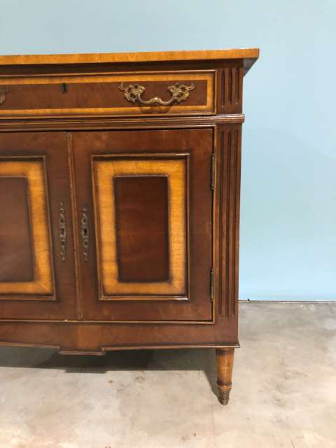 Small Cabinet with Key